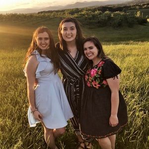 Meet your Posher, Lauren